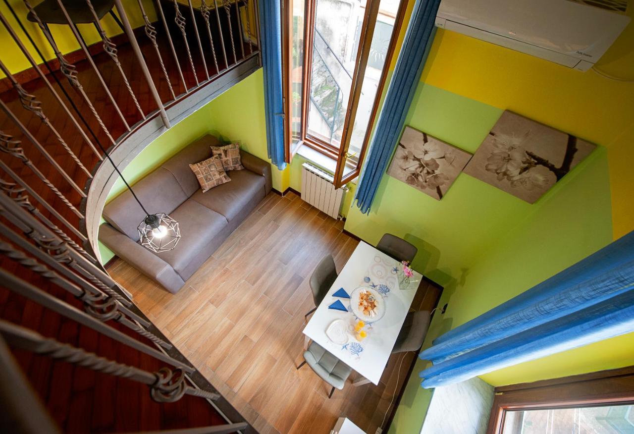 شقة Casa "Positano" Da Ely - Salerno Centro Con Self Check-In المظهر الخارجي الصورة